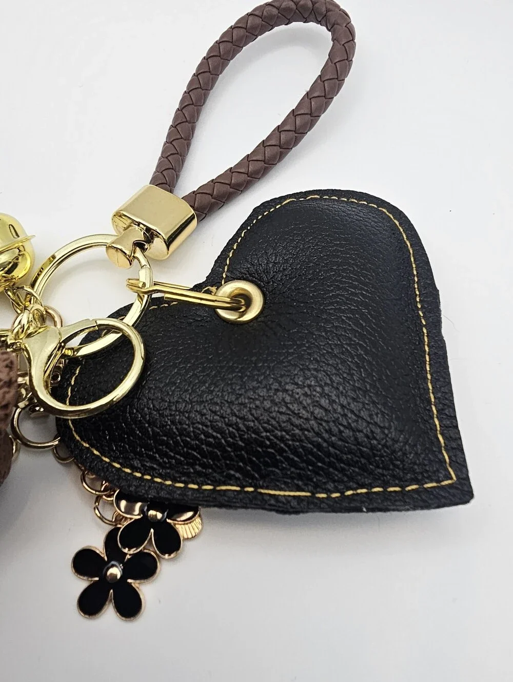 N/A upcycled leather